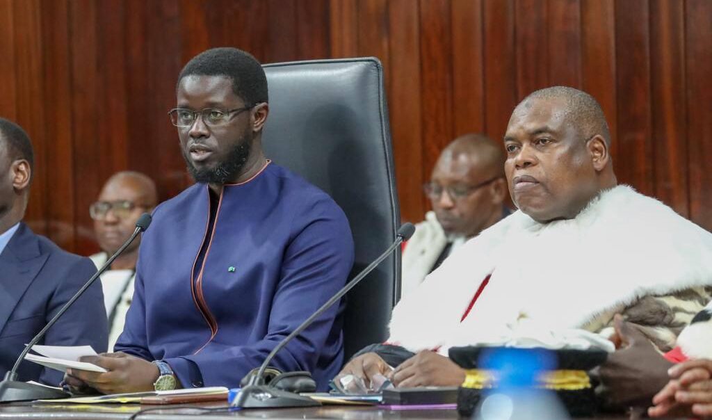 Comment le président Bassirou Diomaye Faye met les juges au pied du mur