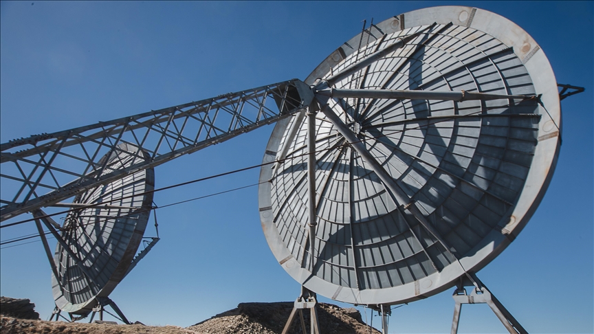 Les précisions apportées sur les services inaccessibles aux abonnés