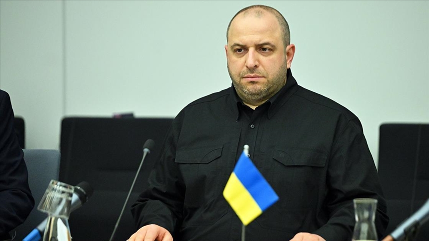 Réunis aux Émirats, les émissaires de Kiev et Moscou basculent vers un format inédit pour la suite des discussions