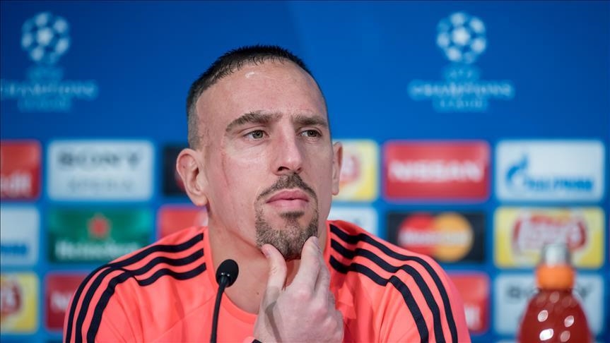 Face à la mention de son nom dans l’affaire Epstein, la décision prise par Franck Ribéry contre l’auteur de la lettre