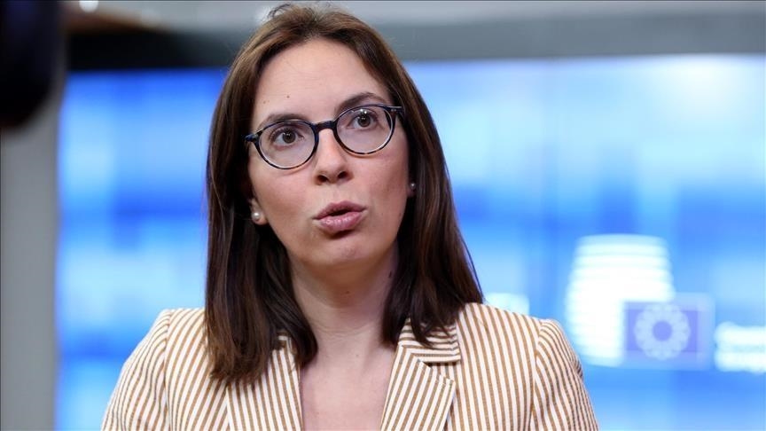 Pour remplacer Pierre Moscovici, le profil politique imposé par l’exécutif qui soulève des accusations de conflit d’intérêts