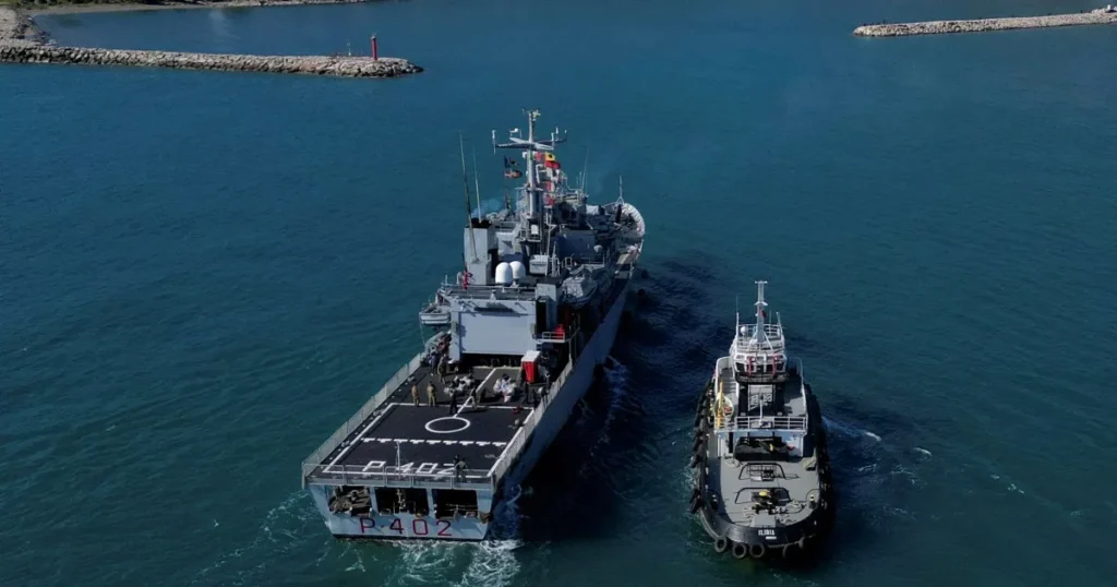 Le Conseil des ministres approuve le recours aux navires de guerre pour une situation précise