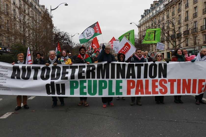 Les organisateurs ciblent le plan Trump et exigent le retrait d’un texte de loi spécifique