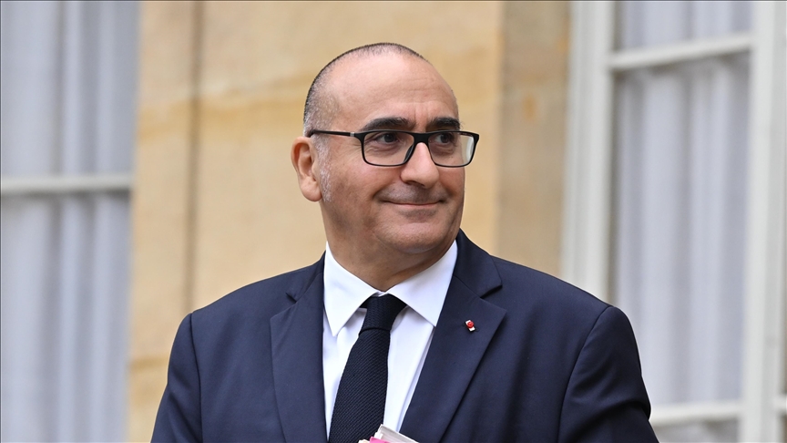 Le ministre français de l’Intérieur devance la justice et livre le nom du mouvement suspecté dans la mort de Quentin Deranque