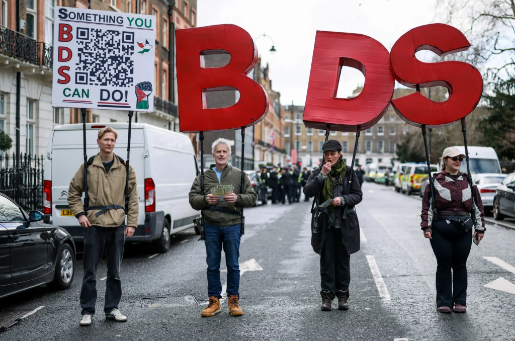 Des documents fuités révèlent la somme exacte versée par Israël pour faire surveiller cette parlementaire européenne