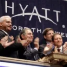 Cité dans les fichiers Epstein, le président de Hyatt démissionne et avoue une erreur de timing qui lui coûte son poste