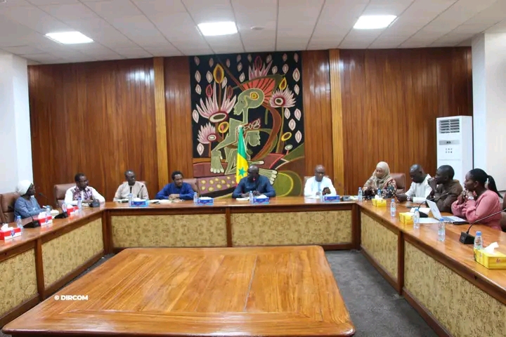 Sortie de crise à l’Université Cheikh Anta Diop : les lignes bougent …