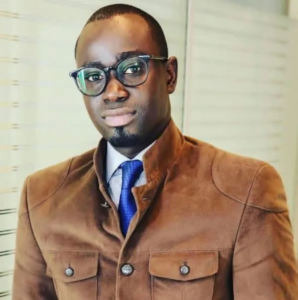 Devant le tribunal de Pikine-Guédiawaye, le journaliste de la RTS rejette cette accusation précise et rentre chez lui