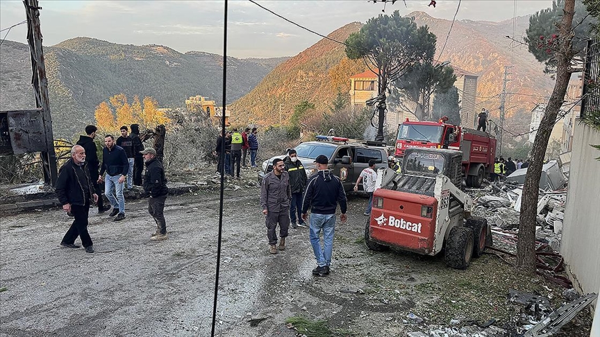 l’armée israélienne tire trois missiles sur un camp de réfugiés et dévoile la nature de sa cible