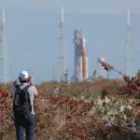 la NASA raye le mois de mars de son calendrier pour la mission Artemis 2 suite à une alerte technique