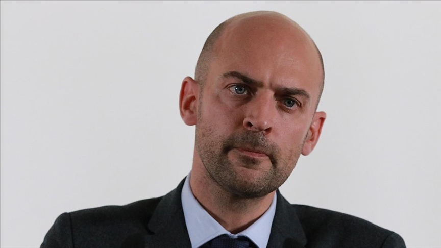 la ressource historique que la France propose pour régler le litige