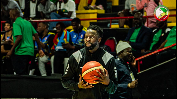 Pape Moustapha Diop pointe la faille technique qui a plombé le début de match des Lions