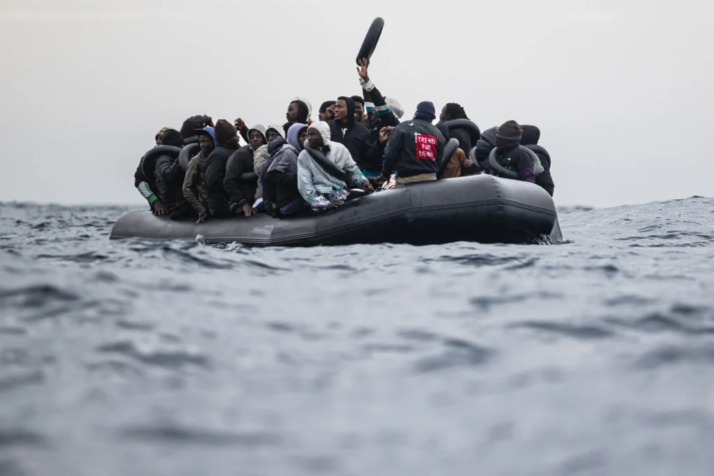 l’Italie active une loi qui redéfinit le sort des rescapés