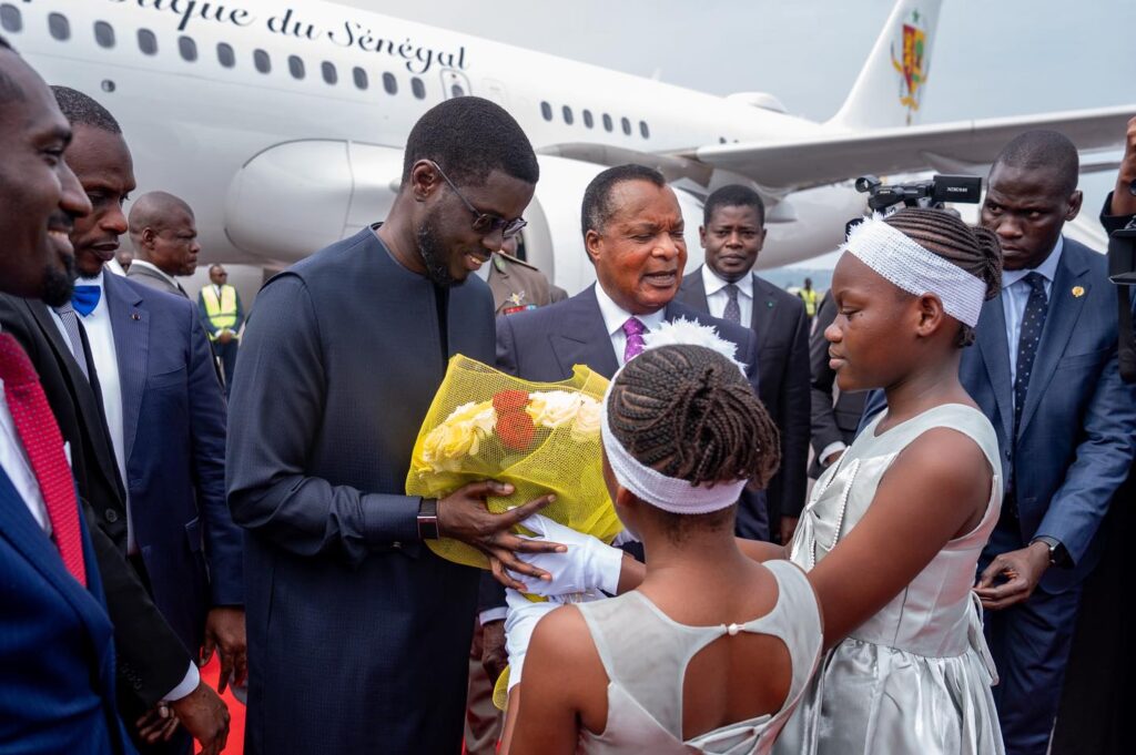 (Photos) Arrivée du Président Diomaye à Brazzaville pour une visite officielle
