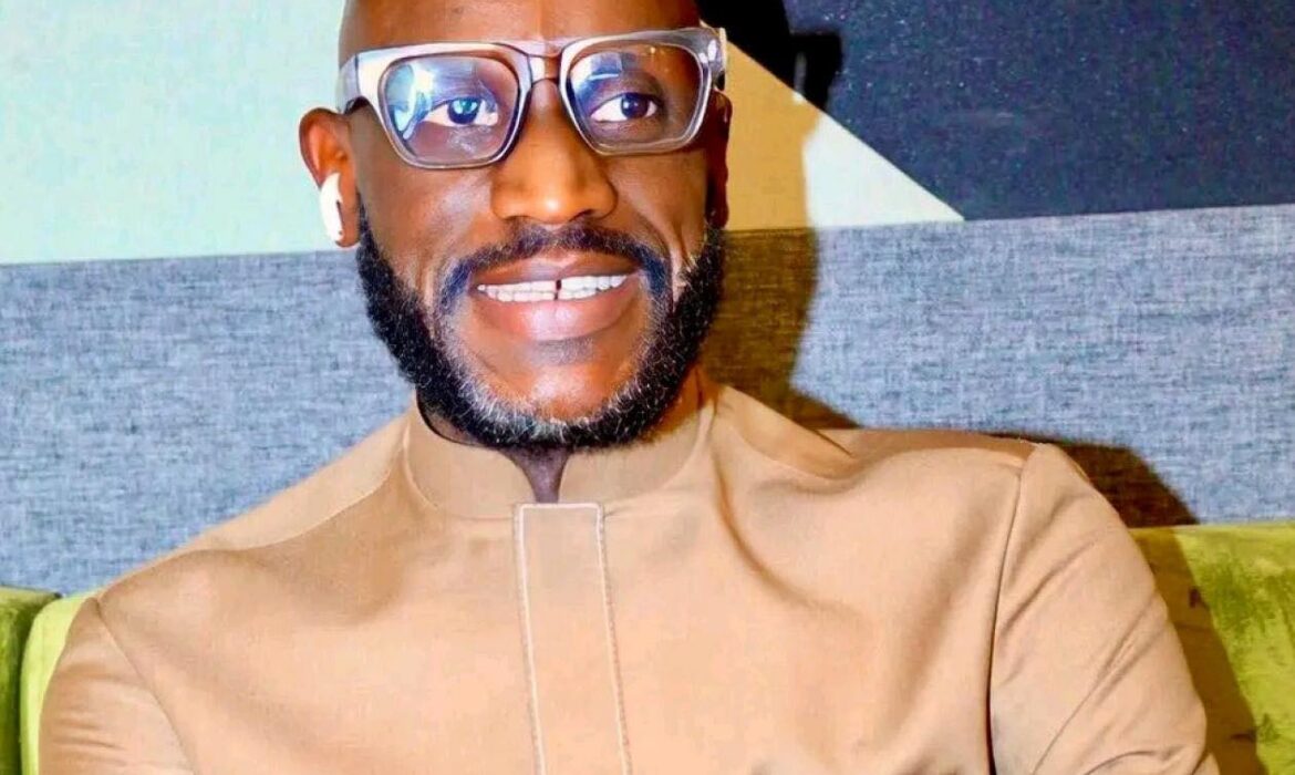 Sanekh a déposé une plainte à la Division Spéciale de Cybersécurité (DSC)