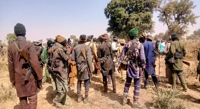 Au moins 162 personnes tuées dans le village de Woro