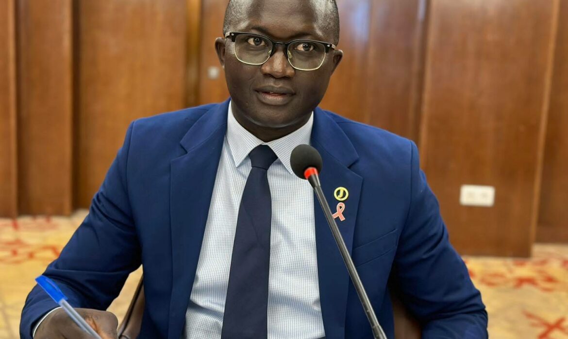 Yankoba Diémé lance un ultimatum aux « motos-Jakarta »