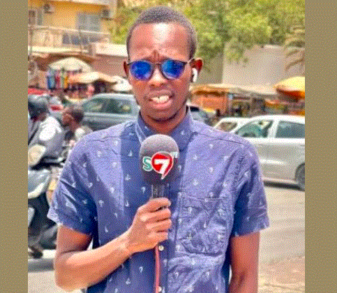 Liberté provisoire pour le journaliste Falil Gadio avant son procès en flagrant délit