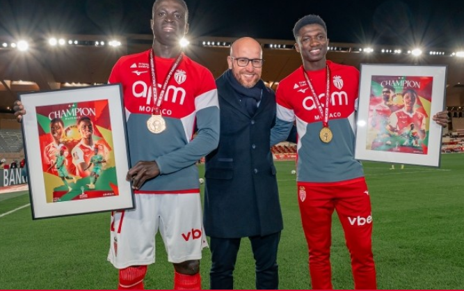L’AS Monaco honore ses champions d’Afrique, Krépin Diatta et Lamine Camara