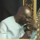 Sanekh verse de chaudes larmes après les explications d’Oustaz Modou Fall (vidéo)
