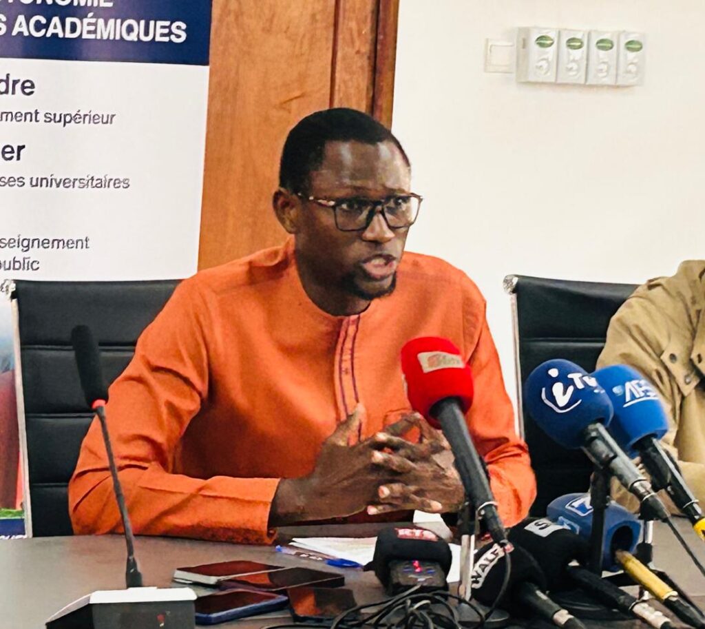 le SAES plaide pour le dialogue et la vérité…