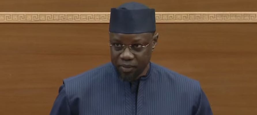 Ousmane Sonko, le seul PM sénégalais à respecter l’article 104 du Règlement intérieur