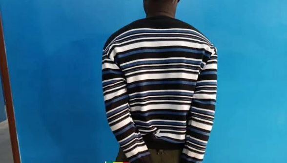 Un agent d’une ambassade arrêté