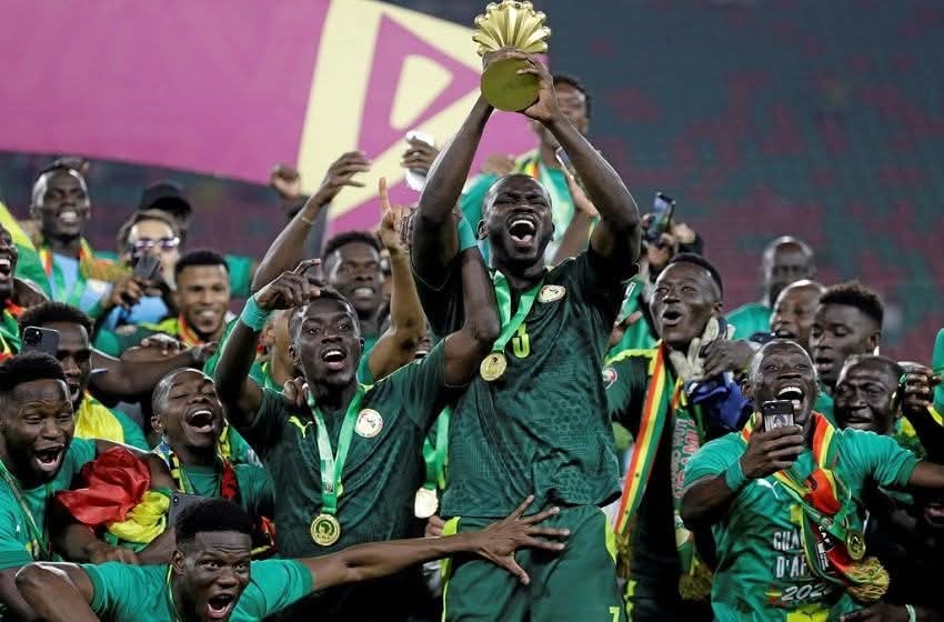 Pourquoi la CAF ne peut ni retirer la coupe, ni sanctionner le Sénégal