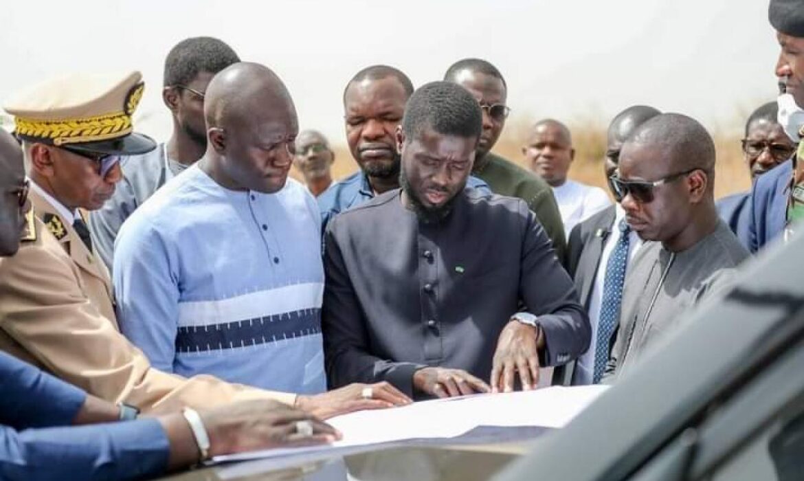 Diomaye Faye récupère 20 titres fonciers, v0ici la liste des hommes d’affaires concernés