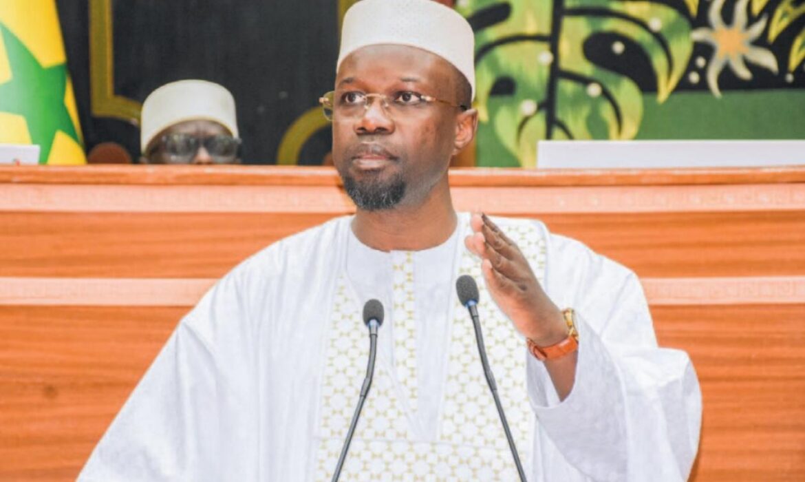 Sonko met en garde contre une pression qui pousse “à bout” l’État