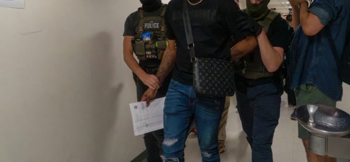 Immersion auprès des migrants sénégalais sous la menace de l&rsquo;ICE, un quotidien brisé