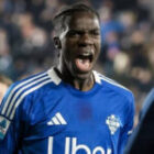 L’attaquant sénégalais Assane Diao marque et rassure après des mois compliqués (Vidéo)