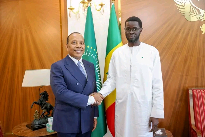 Bassirou Diomaye Faye reçoit l’envoyé spécial de l’UA pour la Guinée-Bissau