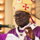 L’appel de Mgr André Guèye à la paix dans les écoles et universités