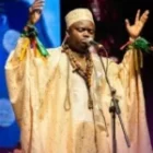 le registre spécifique qui remplace la musique festive chez les fidèles