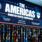 l’administration Trump ouvre un nouveau front militaire et assimile cette cible à Al-Qaïda