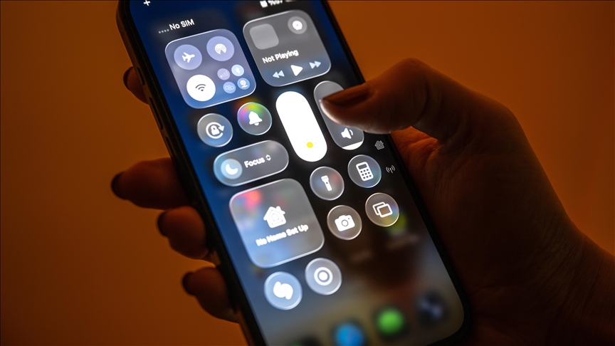 l’Indonésie ordonne la désactivation des comptes appartenant à cette tranche d’âge