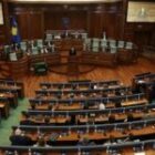 la présidente du Kosovo scelle le sort de l’actuelle législature