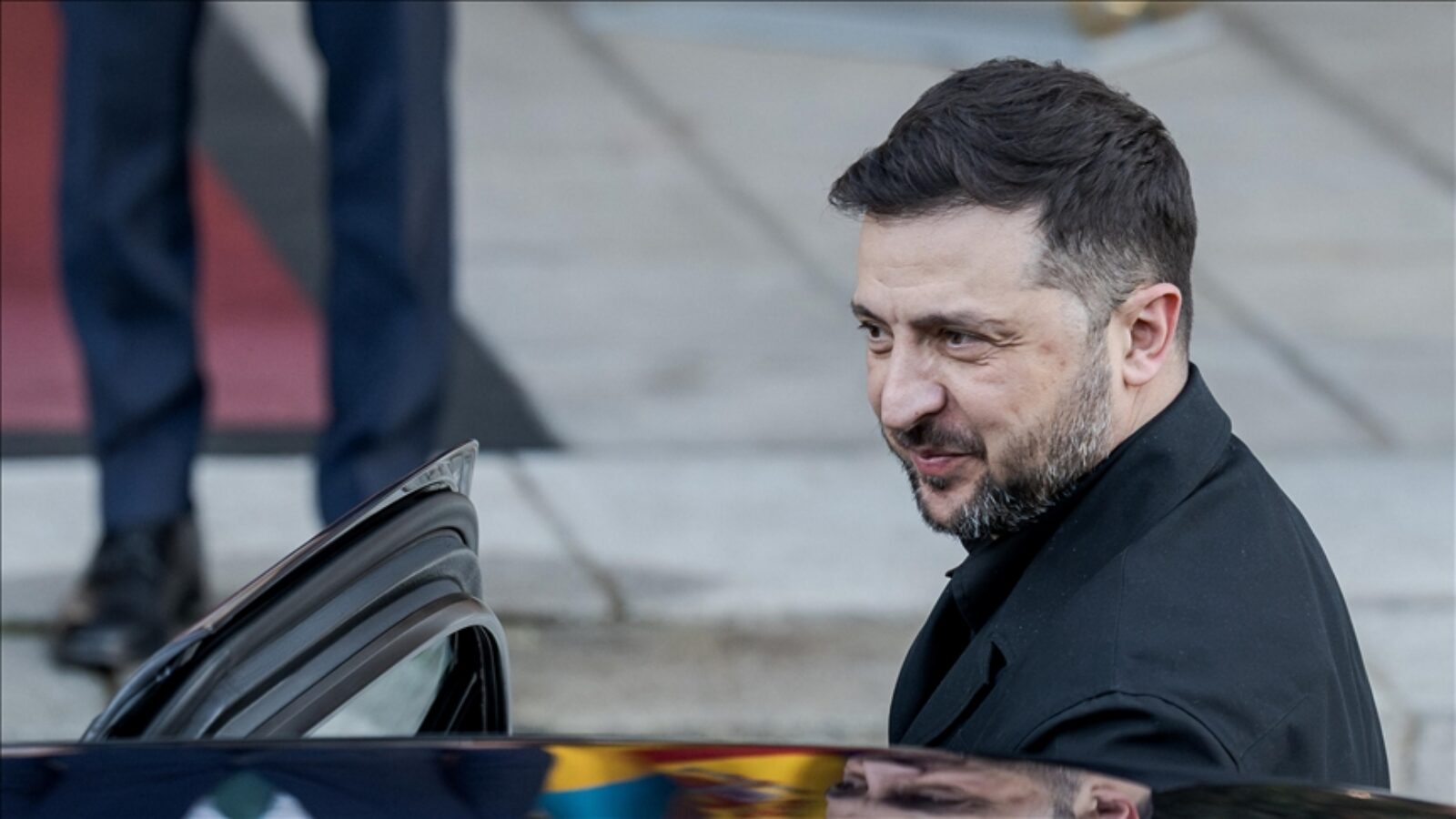 Zelensky alerte sur l’effet pervers d’une décision américaine liée aux hydrocarbures russes