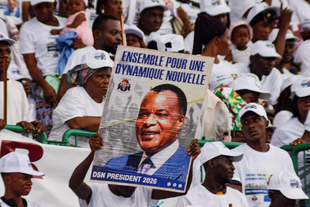 face à Sassou Nguesso, l’opposition trouve un espoir inattendu derrière ce candidat de 35 ans