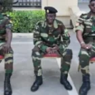 29 ans après un titre emblématique, le leader du Super Diamono consacre son nouvel album à ce corps de l’État