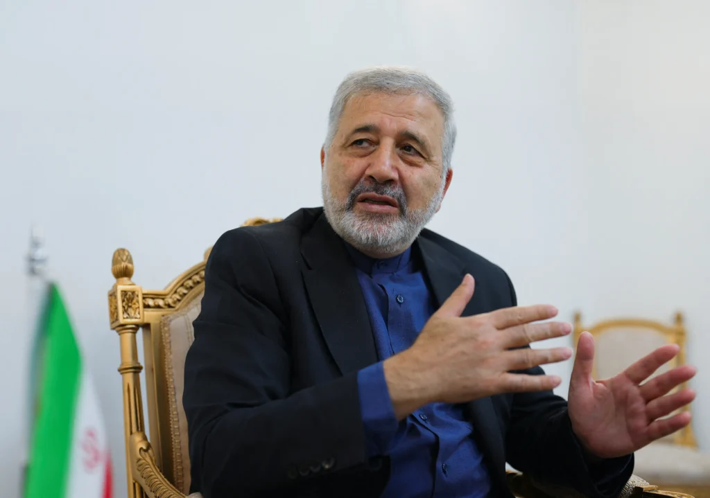 Téhéran réagit et nomme les deux seules cibles de ses frappes