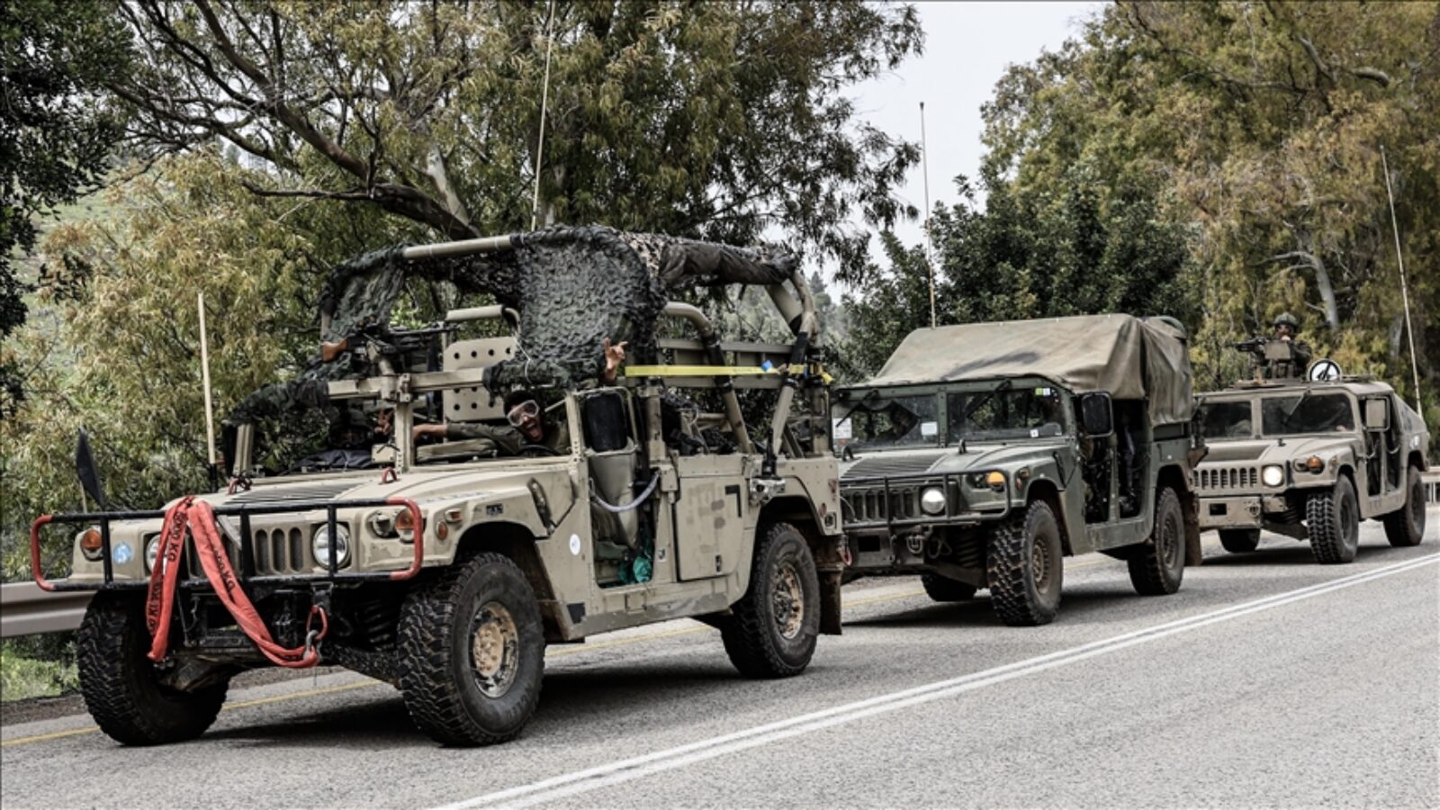 Israël pilonne Beyrouth et déploie ses troupes au sol vers cette localité frontalière