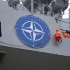 l’Otan dément toute implication mais déploie un renfort antiaérien sur son flanc oriental