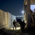 Israël mène des frappes nocturnes sur des sites militaires en invoquant la protection d’une minorité