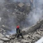 le bilan des victimes franchit un seuil critique après une nouvelle frappe matinale