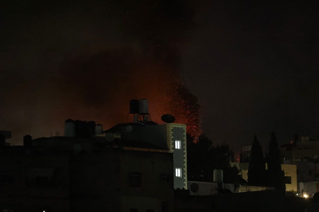 l’événement précis qui a déclenché l’assaut nocturne des colons israéliens