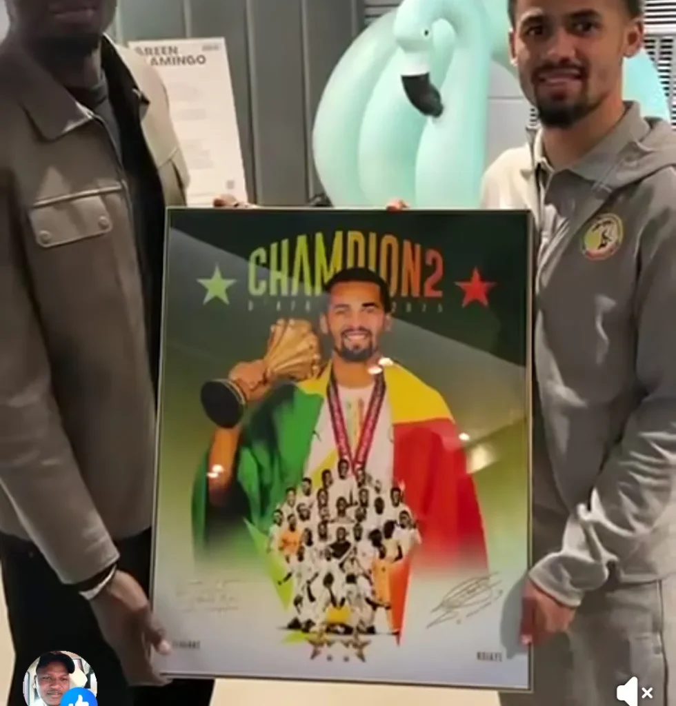 Avant de défier le Pérou, le capitaine des Lions distribue un souvenir particulier à toute la Tanière