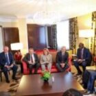 Diomaye Faye reçoit le Gouvernement des Canaries et explore des partenariats stratégiques pour le Sénégal