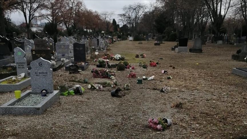 le vandalisme d’une dizaine de tombes s’inscrit dans une hausse de 88 % de ces actes ciblés